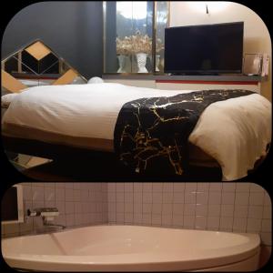 Koupelna v ubytování HOTEL MAX plus
