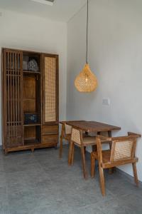 Fotografie z fotogalerie ubytování Kardi Residence By Bali Cabin v destinaci Cemagi