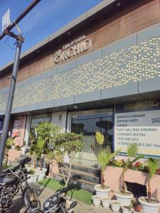 Foto dalla galleria di The Royal Orchid a Alīgarh