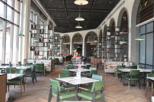 Restoran atau tempat lain untuk makan di Wanda Jin Yan'an