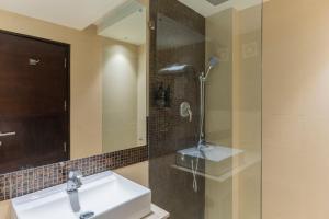 Koupelna v ubytování Ahuja Residency Sage