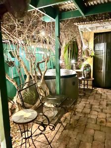 Φωτογραφία από το άλμπουμ του Tango Mango House with Private Hot Tub σε West Palm Beach