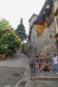 Goście zatrzymujący się w obiekcie 'La Maison' City House in the historic Annecy