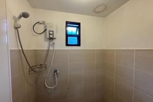 Phòng tắm tại Franca Arcade near Quezon City Circle