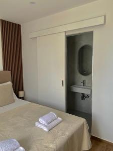 Posteľ alebo postele v izbe v ubytovaní Apartments Adaleta