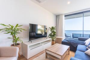 Et tv og/eller underholdning på Mar Apartment by Atlantic Holiday