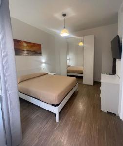 Imagine din galeria proprietății R Home în Ischia