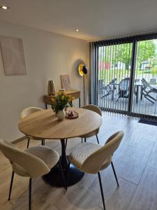 Posezení v ubytování Le Cosy Bu