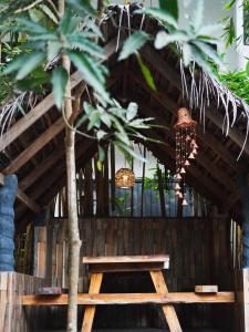 Fotografie z fotogalerie ubytování Sundaras Sigiriya Jungles Caves Resort v Dambulle
