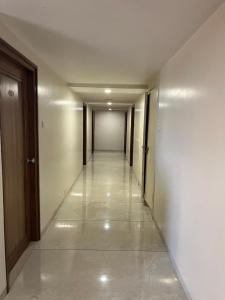 Gallery image of Hotel Golden Plaza surat in Surat