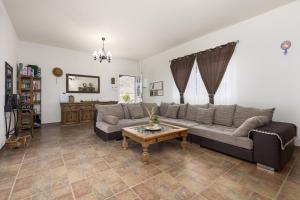 Χώρος καθιστικού στο Casa Guerepe