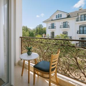 Rõdu või terrass majutusasutuses Tuan Thuy Hotel