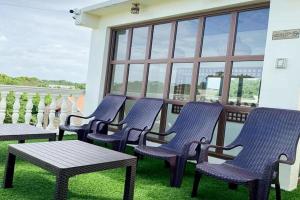 Balkón nebo terasa v ubytování Sibsib Baybayin Beach Resort