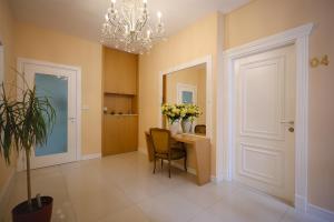 Fotografie z fotogalerie ubytování 03 Ish-Blloku apartment v destinaci Tirana