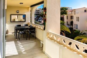 Balkón nebo terasa v ubytování Dachterrassen Wohnung Teneriffa