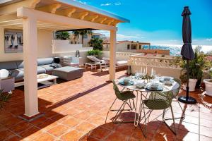 Balkón nebo terasa v ubytování Dachterrassen Wohnung Teneriffa