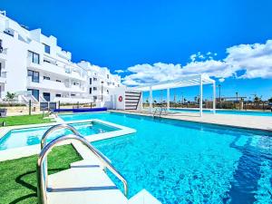 Bazén v ubytování Santa Rosalia Lake & Life Resort - 5510 nebo v jeho okolí