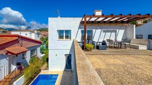 Budova, kde se prázdninový dům nachází