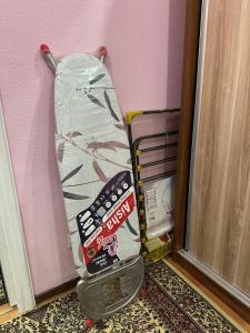 Fotografie z fotogalerie ubytování Cozy 1st floor apartment near Yunusabad gallery v destinaci Yunusobod