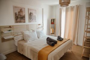 Postel nebo postele na pokoji v ubytování REFORMADO Apartamento Los Jereles