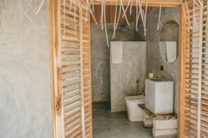 Ένα μπάνιο στο Lapoint Surf Camp Sri Lanka - Ahangama