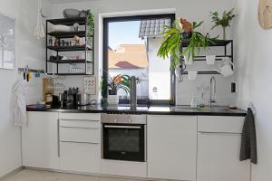 Η κουζίνα ή μικρή κουζίνα στο Architekten Haus 120 m2 in der Wetterau