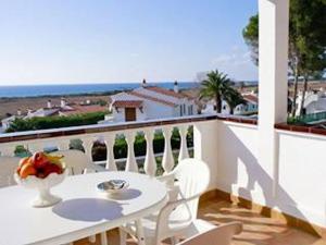Balkón nebo terasa v ubytování Casa Louise - Great Value 3 Bedroom House In Son Bou - Perfect For Families