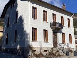 Το κτήριο όπου στεγάζεται  η βίλα