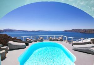 Fotografie z fotogalerie ubytování Aurora Grace Villa With Indoor Plunge Pool Caldera View Wpv Oia Santorini v destinaci Thólos