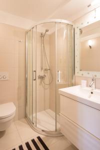 Kúpeľňa v ubytovaní Elegant Lozica Villa 4 Bedrooms Villa Dubrovnik Palazio Seafront Villa Beautiful Infinity Pool Dubrovnik