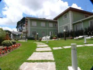 Gallery image of Hotel Casa São José in Campos do Jordão