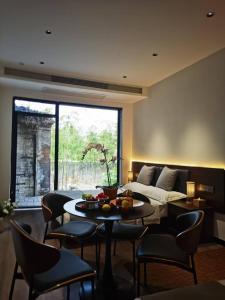 Hua Shan Hidden Spring Exclusive Villa - Entire Private Property 隐泉禅境全栋私邸的休息区