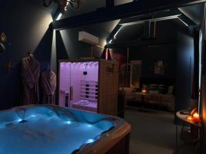 Fotografie z fotogalerie ubytování Add'Or, Suite et Spa v destinaci Beugny