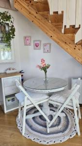 Kuchnia lub aneks kuchenny w obiekcie Mini casa con jardín