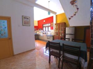 Kuchyň nebo kuchyňský kout v ubytování Villa Dalada Calm