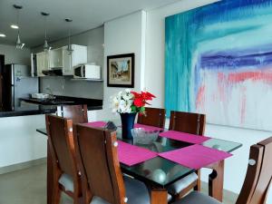 Kuchyň nebo kuchyňský kout v ubytování Live Stay - Torres del Lago