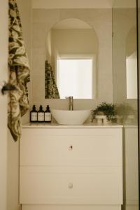 Fotografie z fotogalerie ubytování Magnolia Cottage v destinaci Waroona + 25 fotografií
