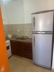 Nhà bếp/bếp nhỏ tại Alquiler de departamento temporario