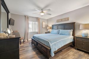 Ένα ή περισσότερα κρεβάτια σε δωμάτιο στο 2br Condo With Direct Beach & Pool Views Nsb Fl +49 φωτογραφίες