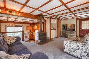 Χώρος καθιστικού στο Wyandot Woods - Cedar House