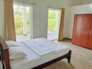 Fotografie z fotogalerie ubytování Villa Idda v destinaci Padukka + 18 fotografií