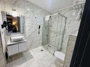 City Center Hotel Taksim İstanbul的一间浴室