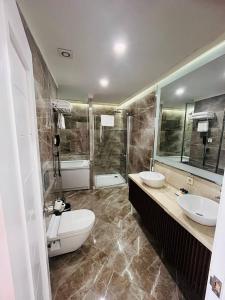 City Center Hotel Taksim İstanbul的一间浴室