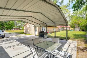 沃尔特伯勒Less Than 5 Mi to Dtwn Walterboro Grill, Game and More!的相册照片