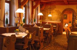 Restaurace v ubytování Gasthaus-Hotel Faltermaier
