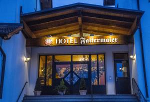Certifikát, hodnocení, plakát nebo jiný dokument vystavený v ubytování Gasthaus-Hotel Faltermaier
