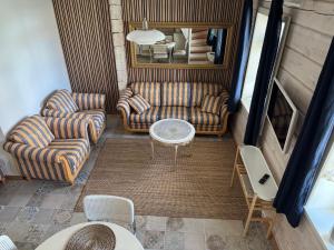 Χώρος καθιστικού στο Private Trakai Boutique Historical Authentic Karaim Two Floor Apartment House