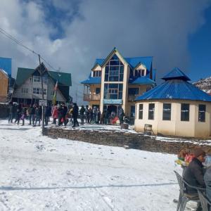 Hotel royal sangam kalinchok v zimě