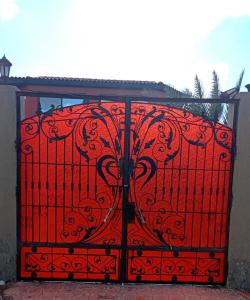 Gallery image of Villa Mostafa Sadek, Swimming pool, Tennis & Squash - Borg ElArab Airport Alexandria in Borg El Arab