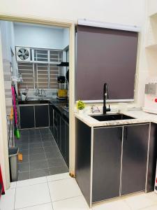 Kuchyň nebo kuchyňský kout v ubytování StayD'Cassia